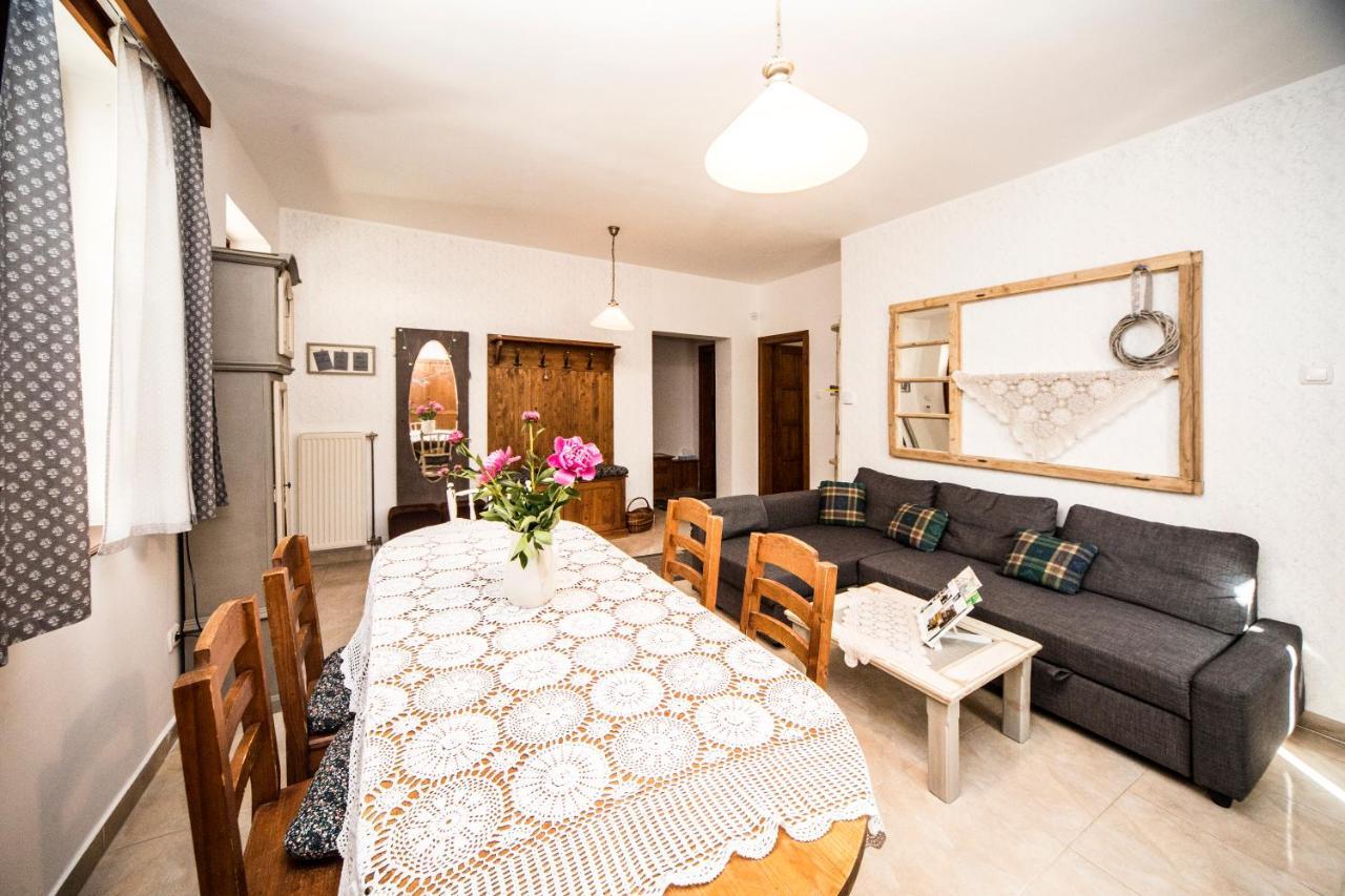 Ambitus-haz Apartment *