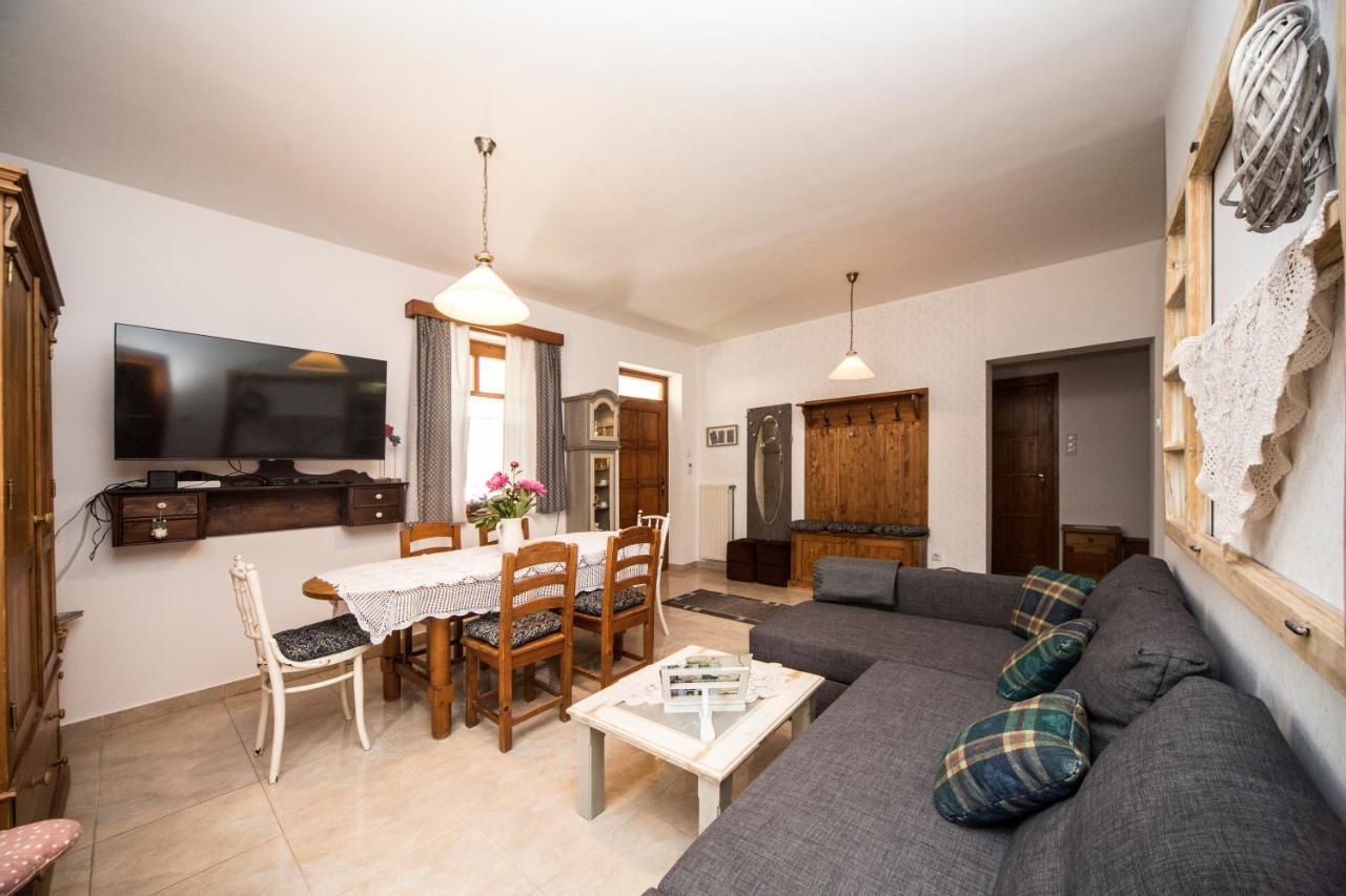 Apartment Ambitus-haz